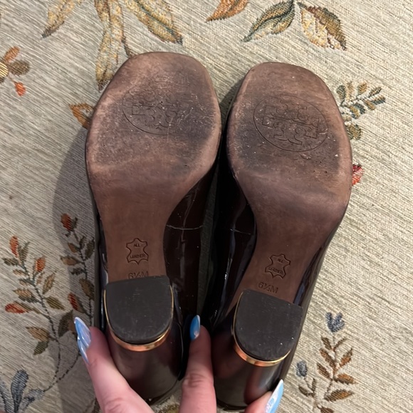 Pre-owned Tory Burch heels - Picture 4 of 5